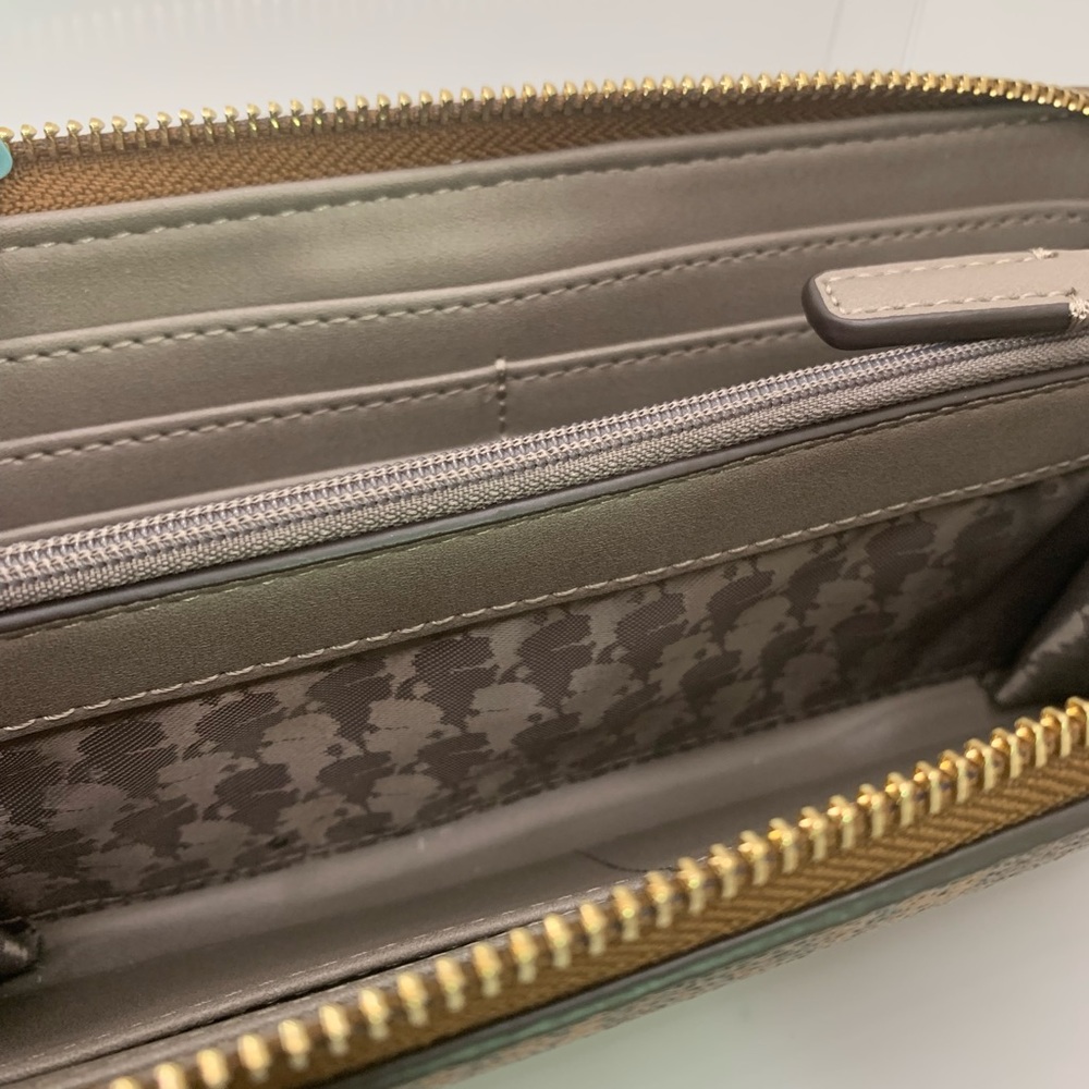 Karl Lagerfeld Paris Maybelle SLG Zip Brown Wallet - Picture 11 of 17